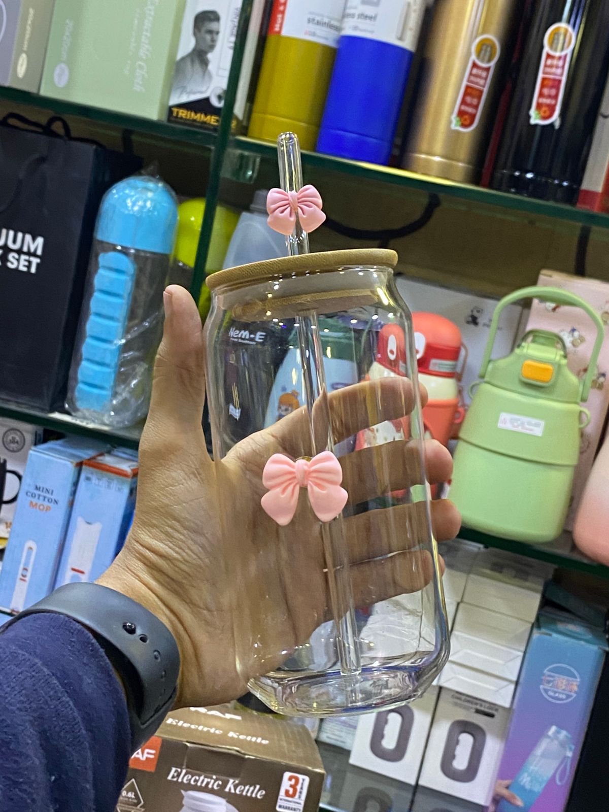 470ml Glass Jar with Bamboo Lid & Straw – Bow Shape Drinking Bottle - Image 3